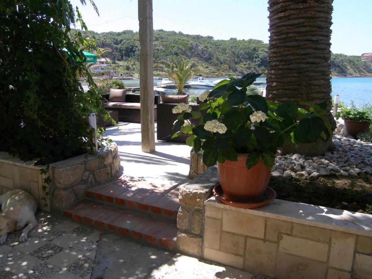 Apartment Sea Supetarska Draga Εξωτερικό φωτογραφία